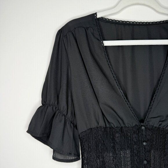 Black V Neck Lace Waist Romper - Picture 6 of 8
